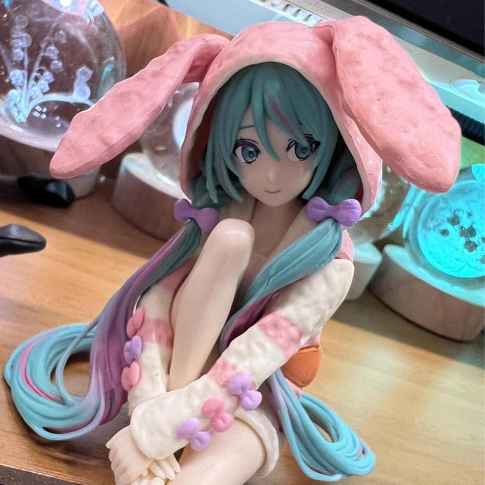 14CM Anime HATSUNE MIKU Figure with Rabbit Ear Pajamas Noodle Stopper PVC Model Toy Doll Action Figure Collection Gift