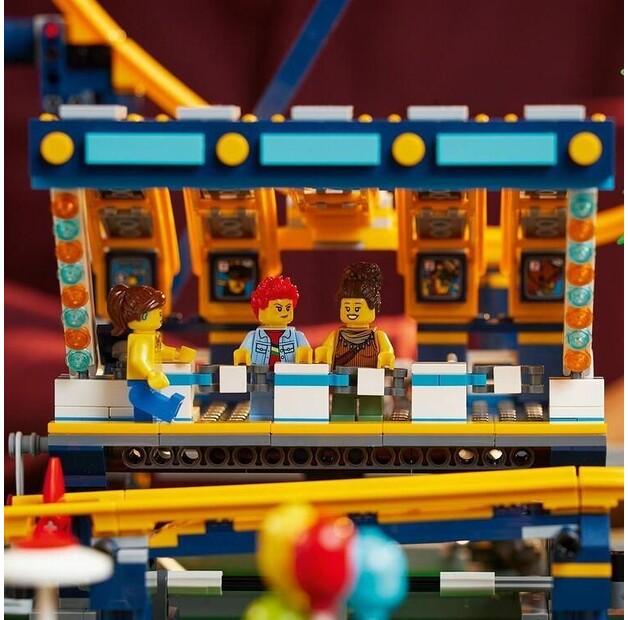 LEGO ICONS 10303 Roller Coaster with Loops