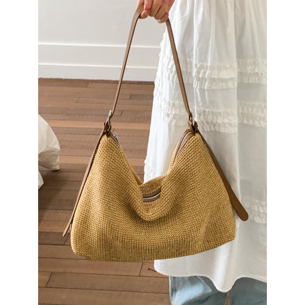 IELGY Ladies Straw Tote Bag - Large Capacity One Shoulder, Perfect for Beach Outings