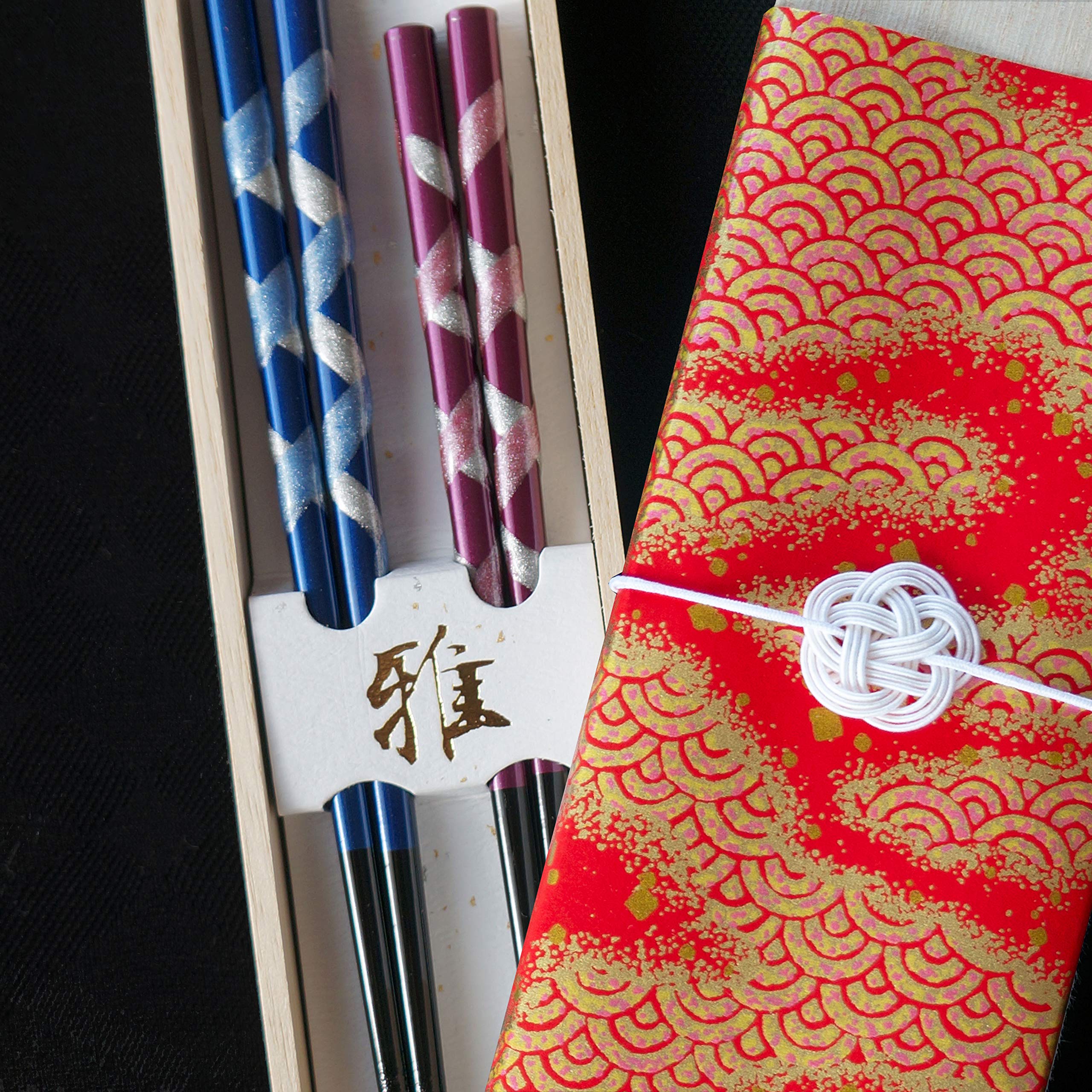 Ready to A pair of Tama Akane Ball Akane wrapped in Yuzen washi paper and presented in a paulownia wood Crafted with Wakasa lacquer and Japanese