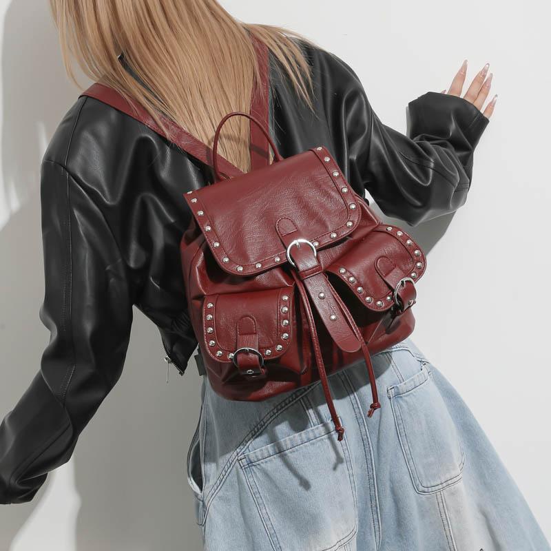 Studded Leather Backpack Women's Fashionable Vintage Style Bag with Adjustable Straps and Multiple Pockets