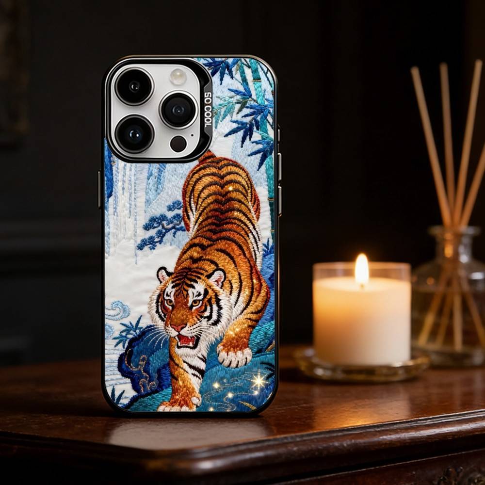 Japanese Ukiyo-e Tiger Phone Case For iPhone 17 16 15 14 13 12 11 Pro Max Plus Silver Matte Black Cover