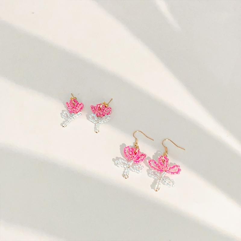 Glass Bead Floral Earrings Lightweight Ear Hooks/Ear Studs Allergy Free Glass Beaded Ear Pendants Handmade Ornament