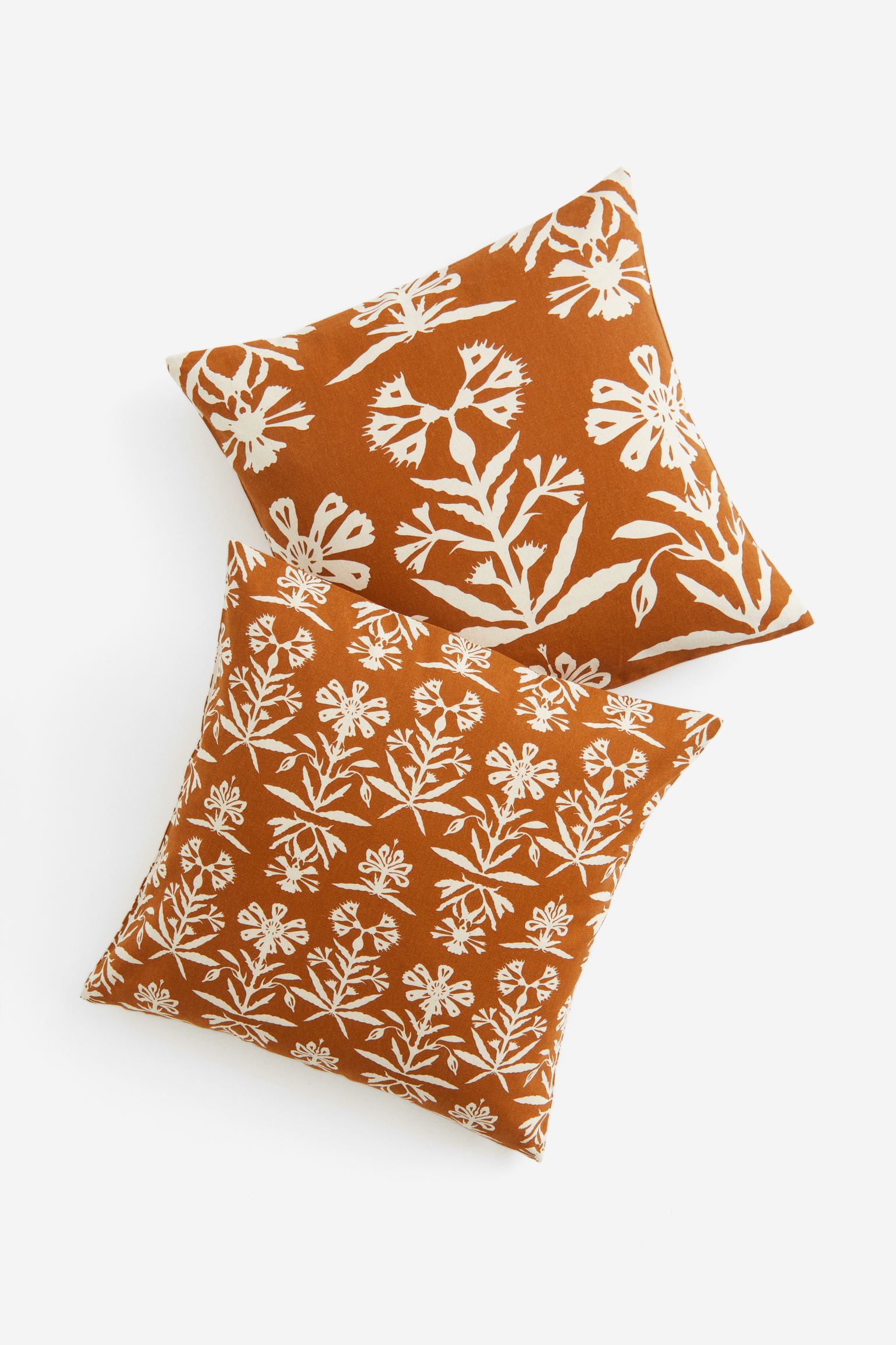 

2-pack patterned cushion covers
