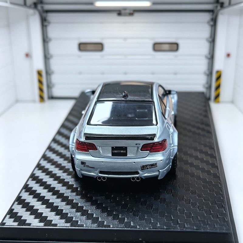FINE MODEL 1/64 LB M3 E92 Legierungsauto Statisches Die-Cast Fahrzeug Sammlermodellauto Spielzeug