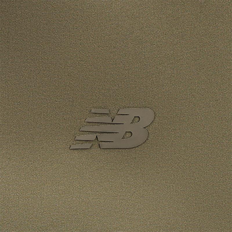 New Balance New Balance MET24 Jackets & Coats Men's Olive AMJ35093-CGN