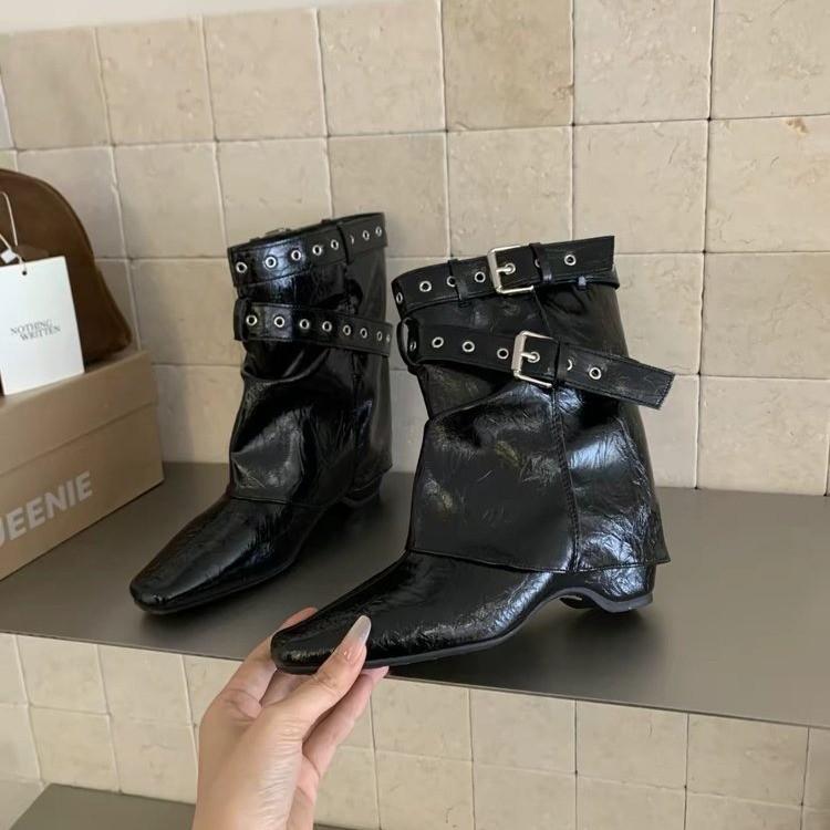 inner height increase cm trouser tube Martin boots women's boots autumn and winter new thin stacking boots with skirt black short boots