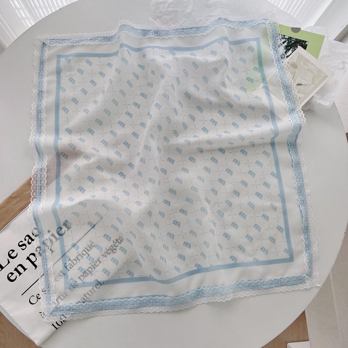 

Универсальный декоративный кружевной маленький квадратный шарф шелковый шарф женский простой темперамент маленький шарф 60-60cm