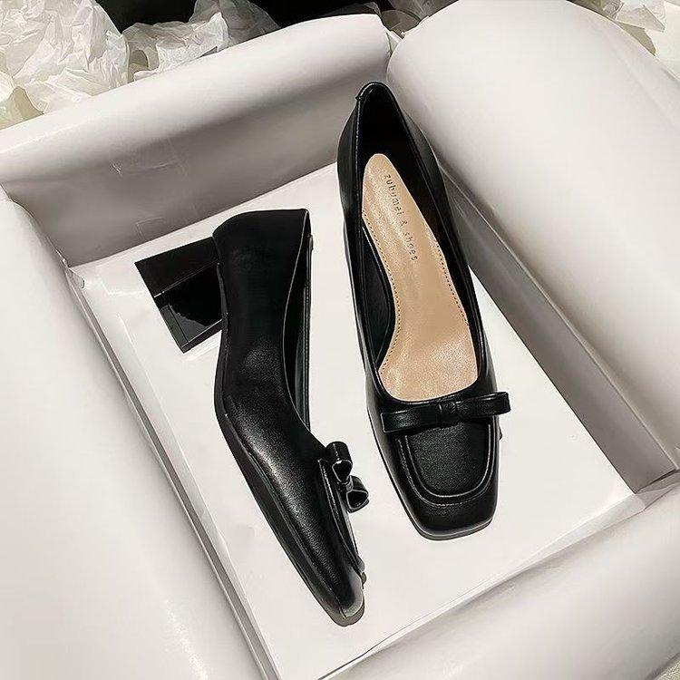 French Apricot Thick Heel Square Head Light Mouth High Heels 2025 Spring New Temperament Soft Leather Medium Heel Professional Single Shoes Women