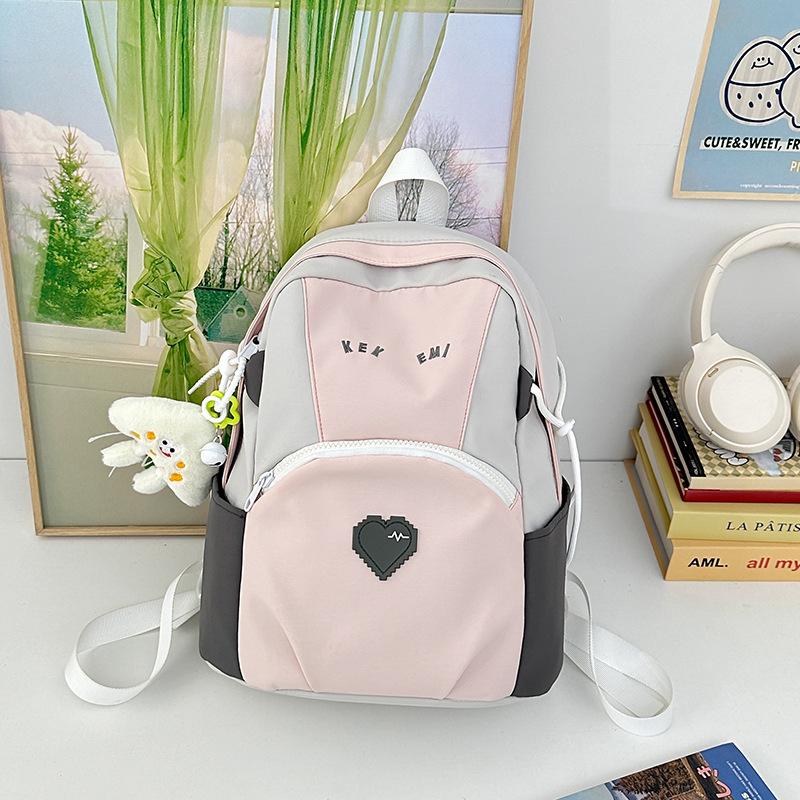 Large-capacity Schoolbag Ins Wind High Value Love Contrast Color Junior High School Students Backpack Casual Joker Small Backpack