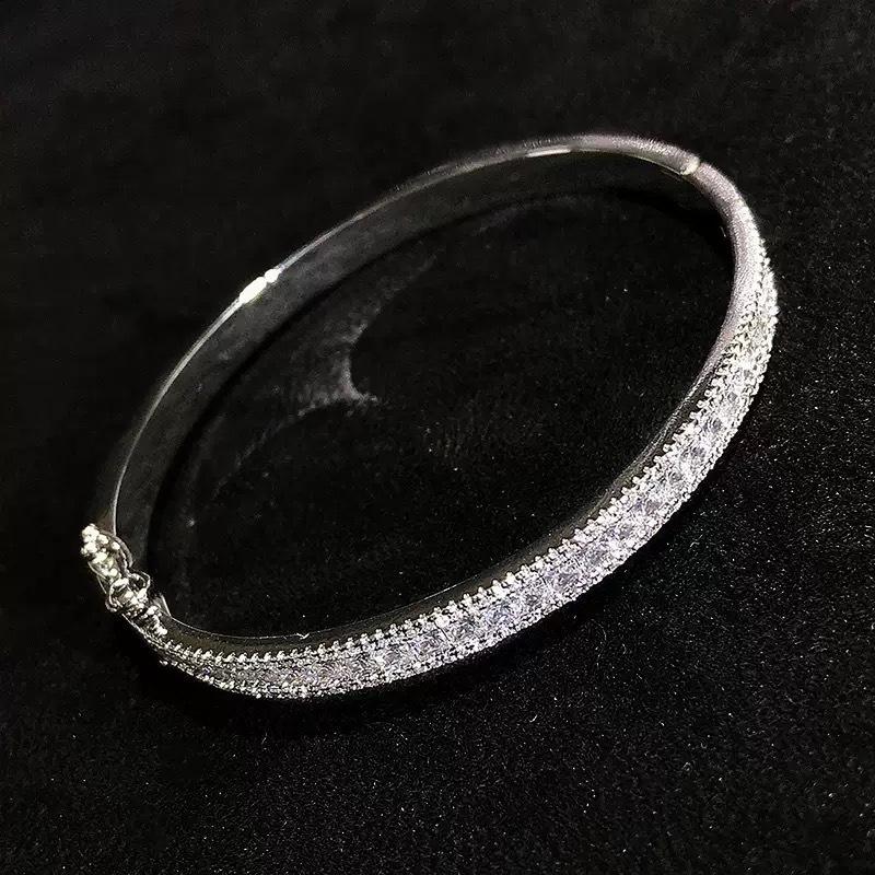 2026 Light Luxury Color Treasure Bracelet Heavy Industry Micro-inlaid High Carbon Diamond Zircon Colorful Tourmaline Buckle Bracelet 18CM