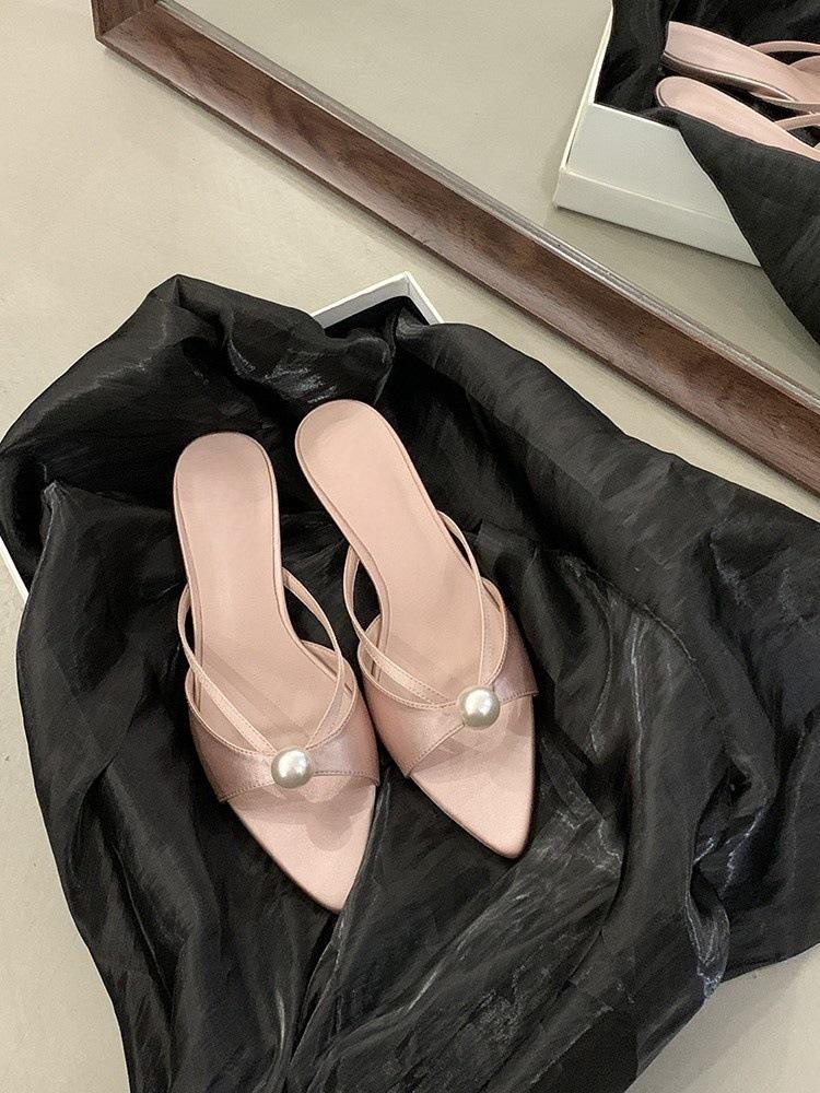 

Heart light spring series~ temperament pearl pointed kitten heel wear cool slippers 2025 spring and summer high heels 40
