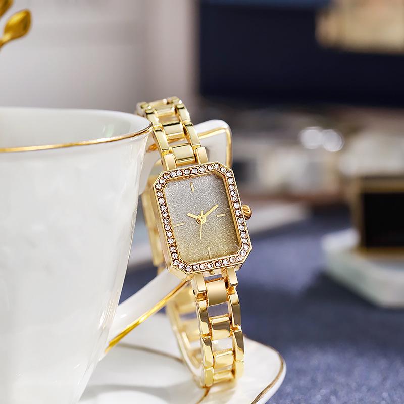 Korean Style Rhinestone Square Ladies' Watch - Starry Sky Quartz with Petite Bracelet