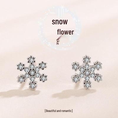 S925 Sterling Silver Christmas Snowflake Stud Earrings with Inlaid Diamonds - Elegant and Stylish for Women