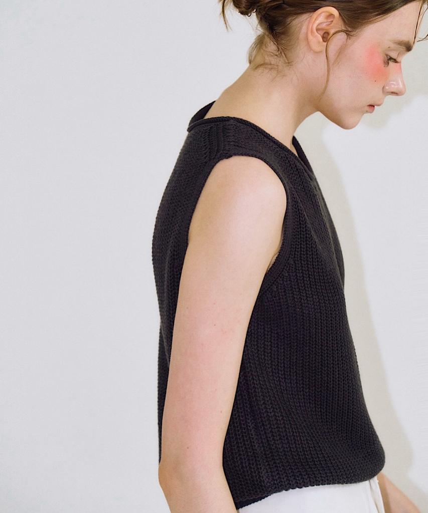 APOEM Round Ribbed Knit - 2Colors