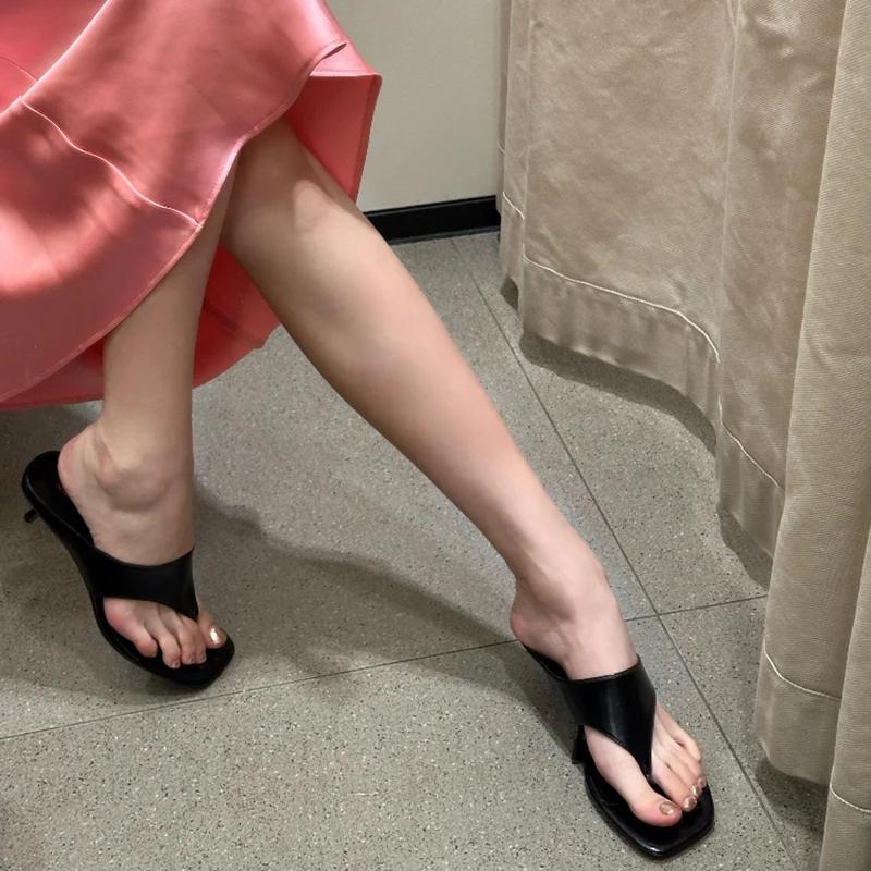Fashion Hot Selling 2025 New Summer Square Clip Toe Women Slippers Elegant Thin High Heel Dress Slides Ladies Dancing Party Prom Shoes