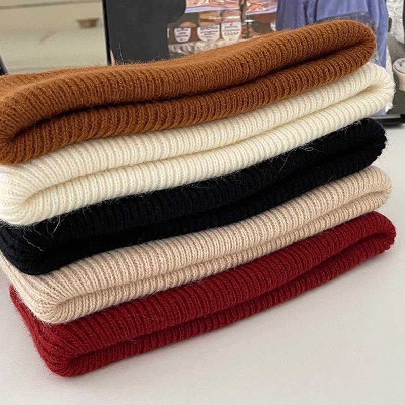 Knitted Woolen Hats for Men and Women in Autumn and Winter Small Face Protecting Ear Protection Warm Pile Hats Cold Hats