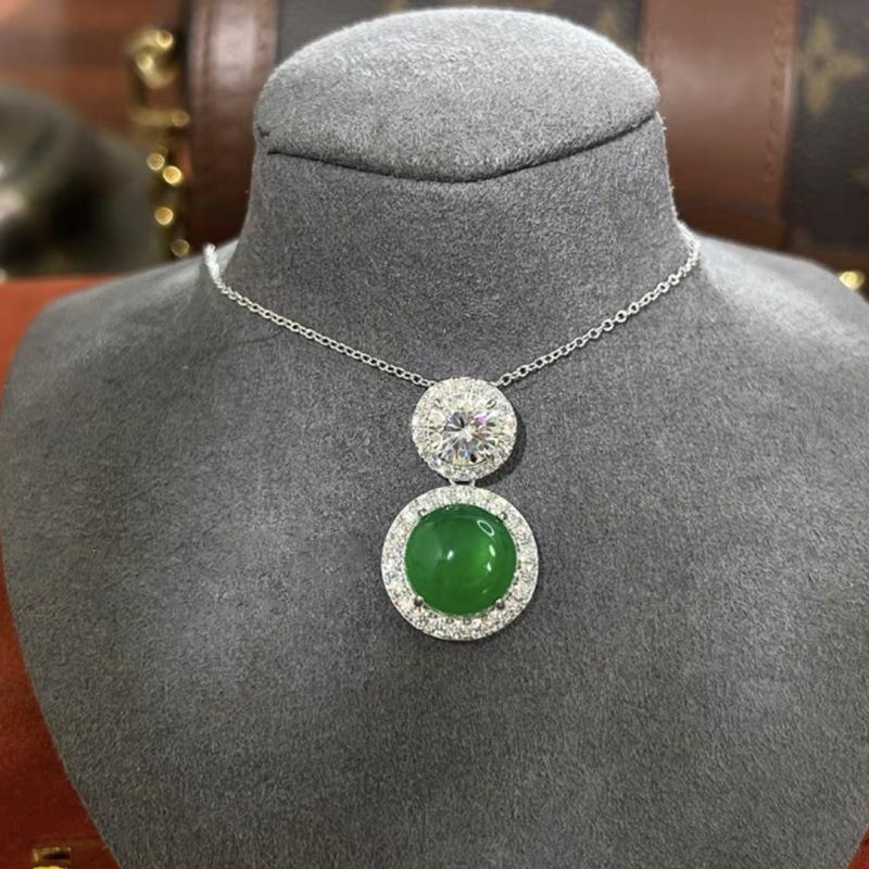 New S925 Silver Green Egg Noodles Four Claws Women's Pendant Fashion Light Luxury Exquisite High Quality Wedding Jewelry