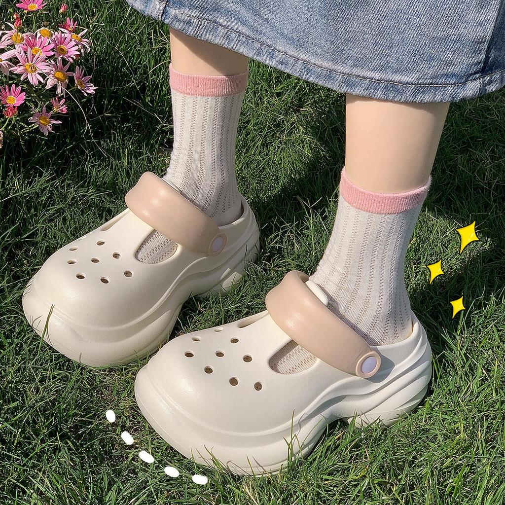 New Women's EVA Clogs: Non-Slip Beach Slippers, Thick Sole, Closed-Toe, Summer Footwear for Girls – Feels Like Stepping On Clouds.