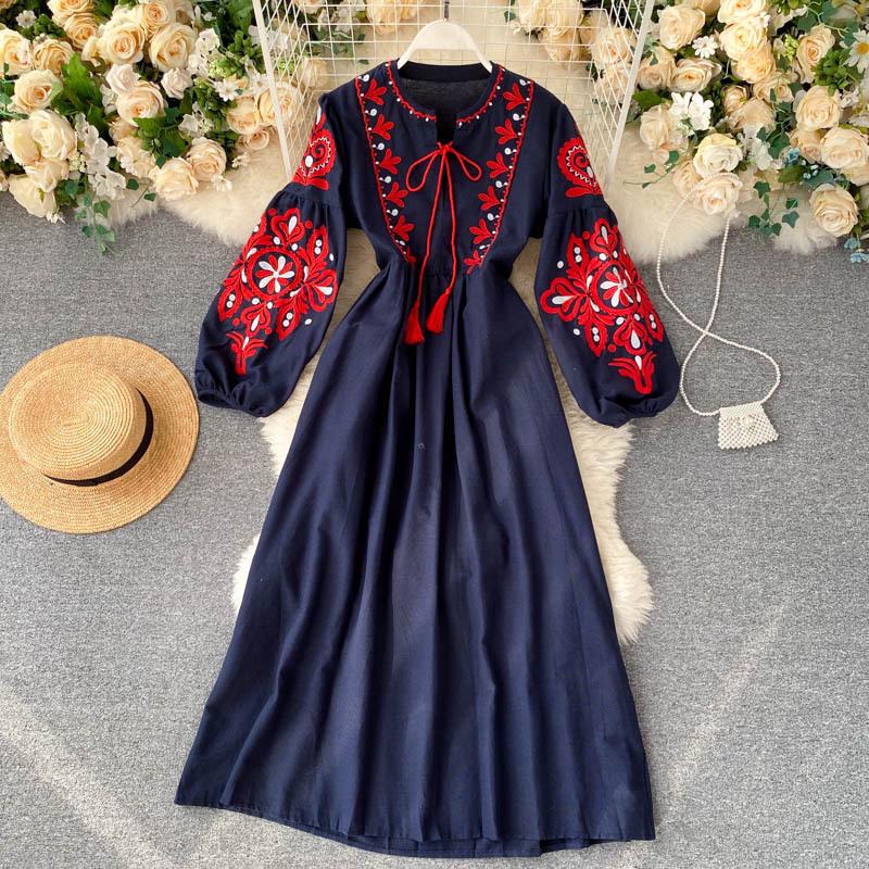 

Bohemian Embroidered Floral Lantern Sleeve Maxi Dress for Women One Size синій