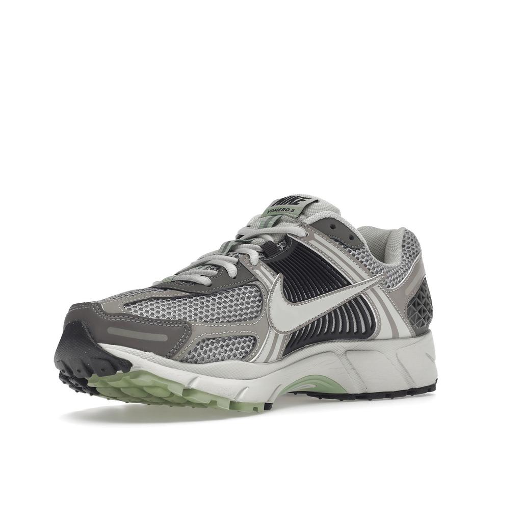 Nike Air Zoom Vomero 5 'Cobblestone' (Women's) FB8825-001
