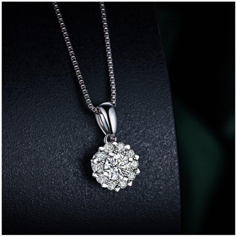 CC Necklaces Pendants For Women Snowflake Cubic Zirconia Heart Hollow Pendant Classic Jewelry No Chain CCN266