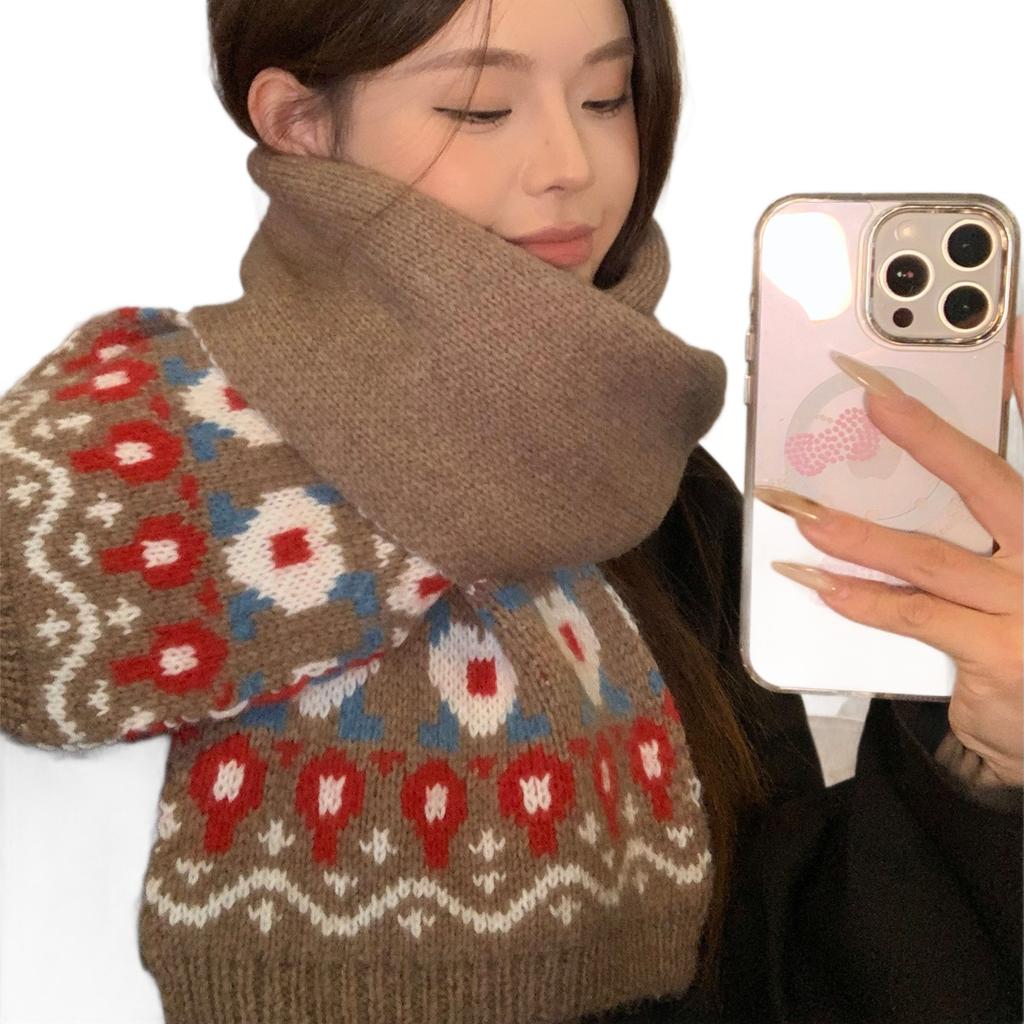 Vintage Fair Island coffee-colored knitted scarf for girls in winter, new Korean thickened warm and versatile wool scarf in winter