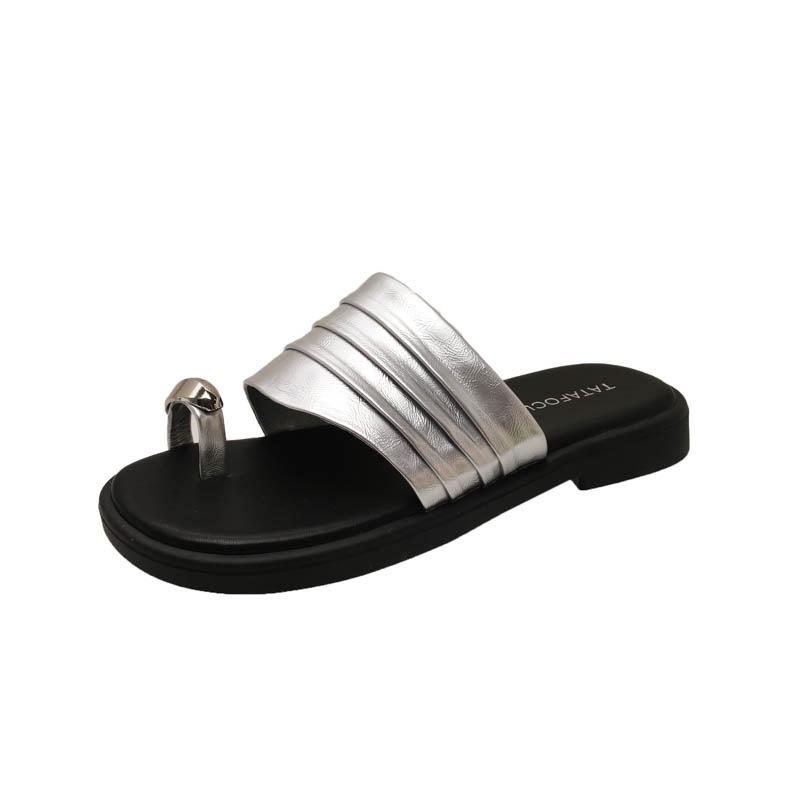 

Soft leather flat-bottomed set of toe-in-one cool slippers for women s summer wear 2025 new fashion, casual and comfortable beach slippers 40