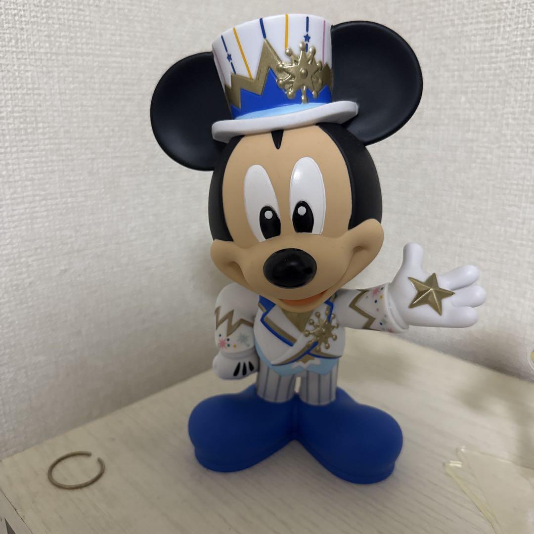 

[Б/У] Фигурка Микки Мауса с короной