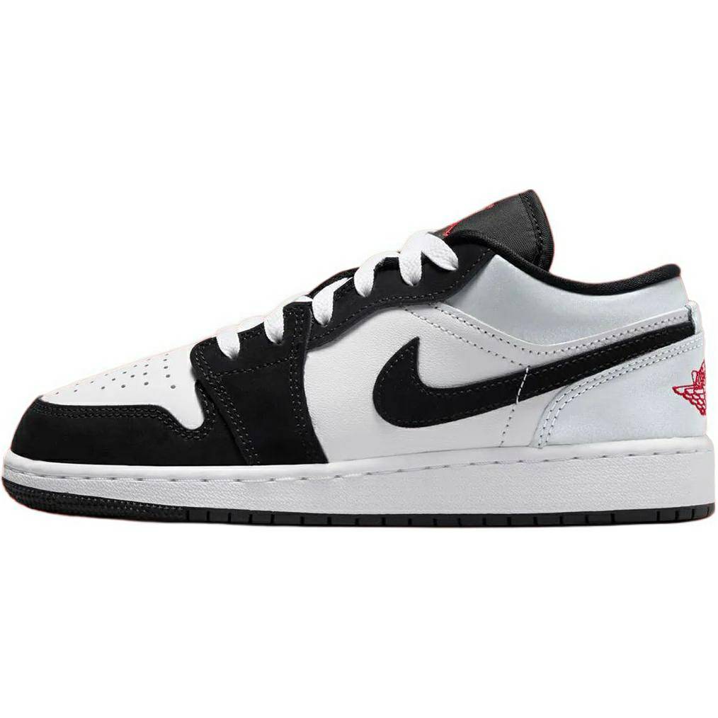 

Air Jordan 1 Low Se Panda Toe HF3188-106 36