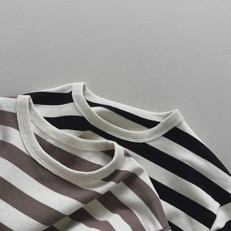 Tricou cu mânecă lungă cu dungi pentru copii de toamnă 2025 - stil coreean pentru băieți și fete