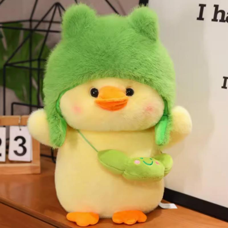 Internet celebrity outing duck plush toy turned into duck doll doll with hat duck throw pillow children and girls birthday gift