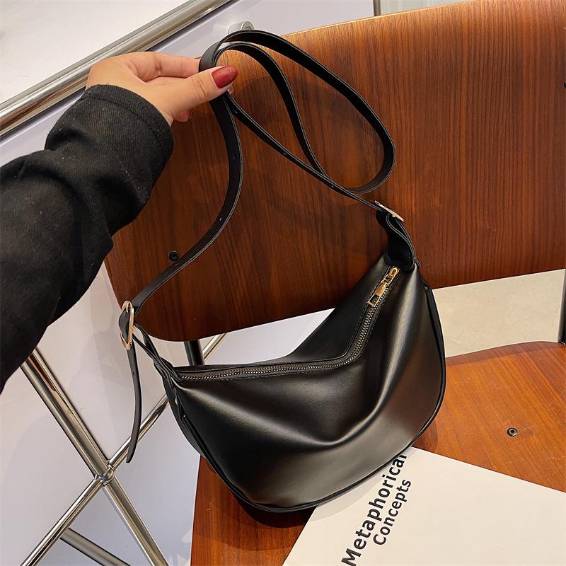 Women's Faux Leather Crescent Bag, Soft Dumpling Shoulder Crossbody Purse, Zipper Closure Handbag for Daily Use