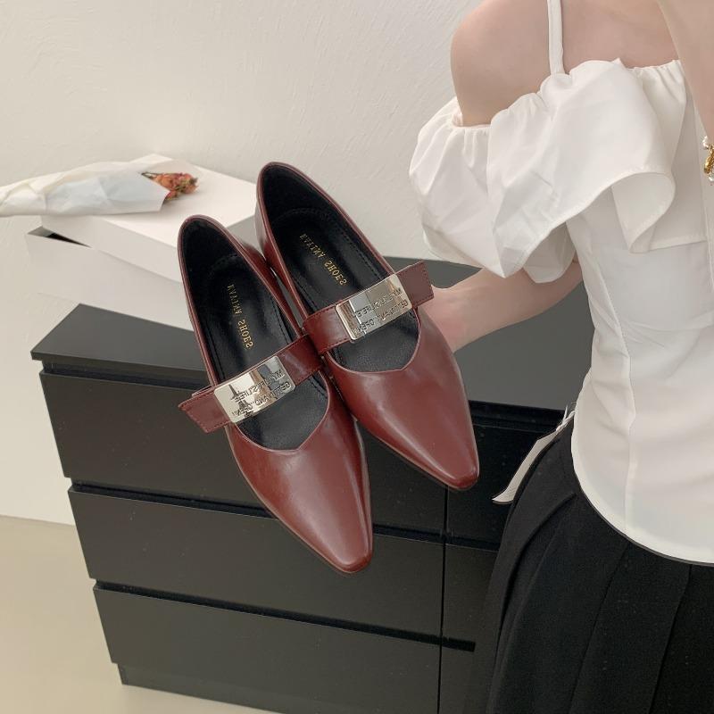 Fashion 2025 New Retro Square Toe High-heeled Flat Shoes with A Single Line and Shallow Mouth Patent Leather Mary Jane Shoes