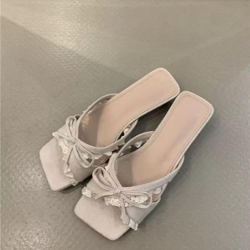 Fashion Bow Low Heel Cool Drag Women's Summer New Square Head Open Toe Outward Wear Lace Versatile Temperament Slip-on Flip-flops