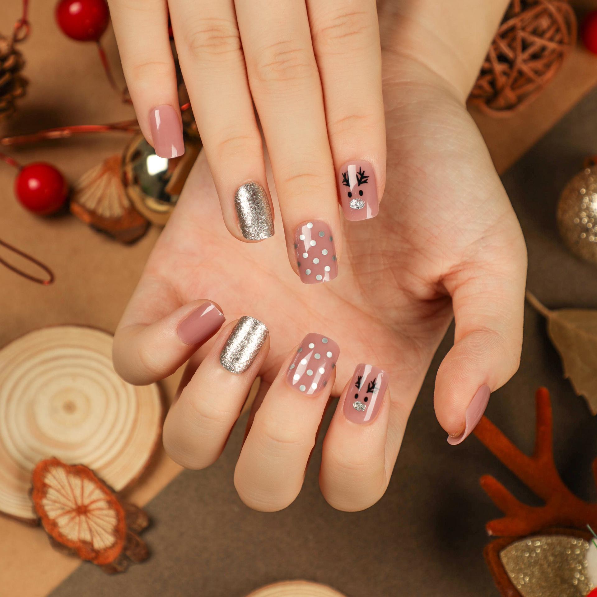 Christmas Detachable Glitter False Nail Stickers – 24 Pieces