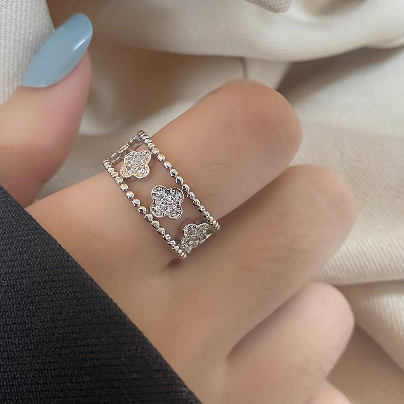 Retro Four-Leaf Clover Zircon Ring - Versatile Fashion Accessory for Trendy Girls