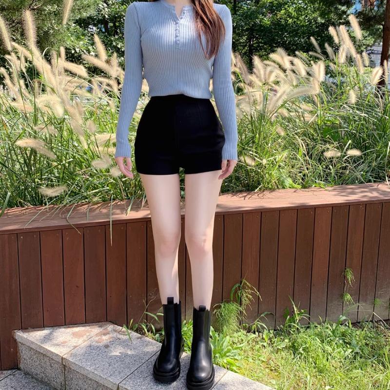 2023 Women's Woolen Black High-Waist A-Line Shorts: Autumn/Winter Slimming Casual Korean-Style Boot Shorts