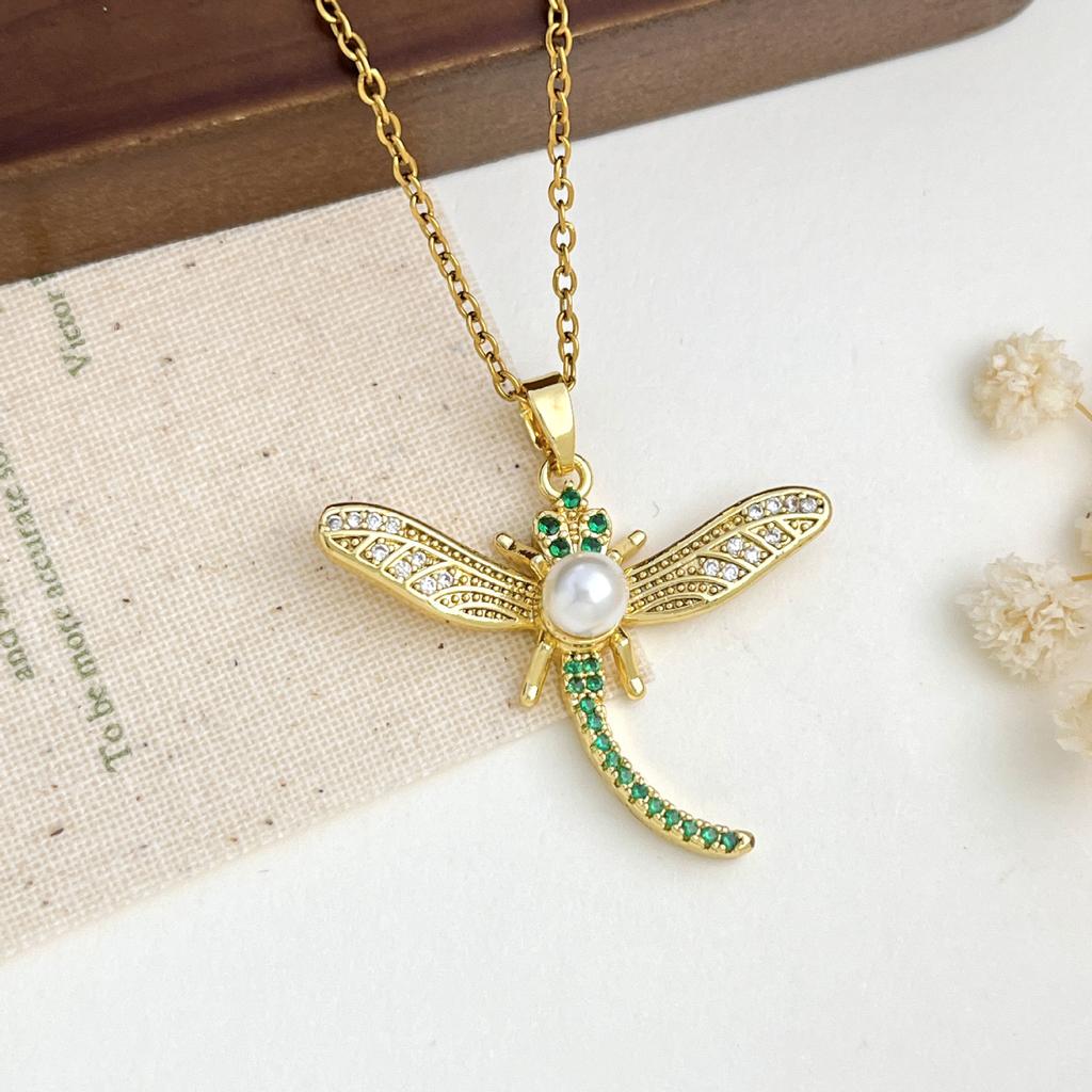 Necklace - Unique and Fashionable Butterfly Necklace Accessory Hip-hop Necklace Jewelry