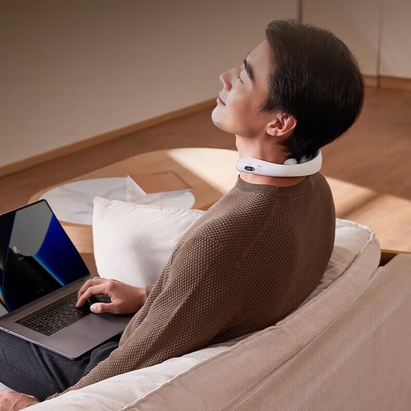 

SKG K5-3 Premium Neck and Shoulder Massager