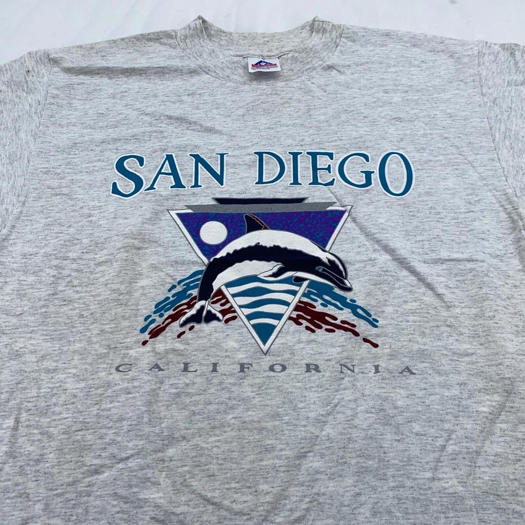 Vintage 90s SAN DIEGO CALIFORNIA DOLPHIN T-Shirt MEDIUM Beach Surf Nature