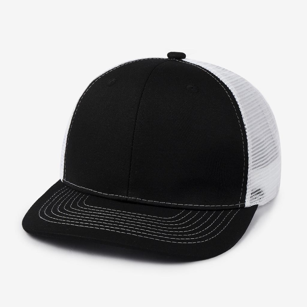 Trendy multi-color mesh baseball cap for summer outdoor sun protection and breathability. A versatile hat for daily wear.
