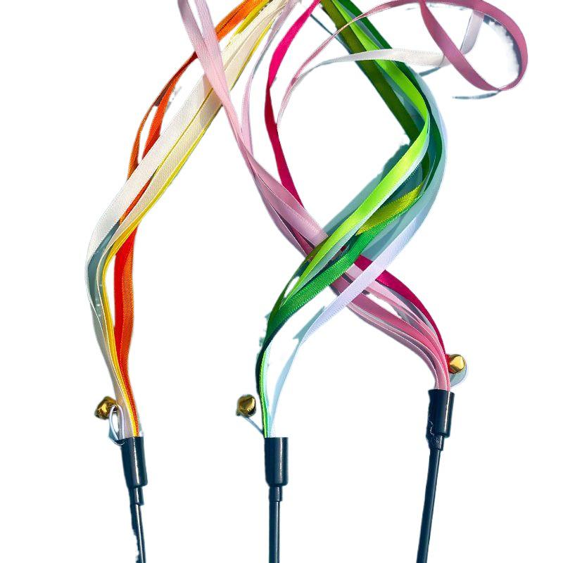 Lange Angel mit bunten Federn - Handgefertigt, langlebig und elastisches Spielzeug im Angelstil