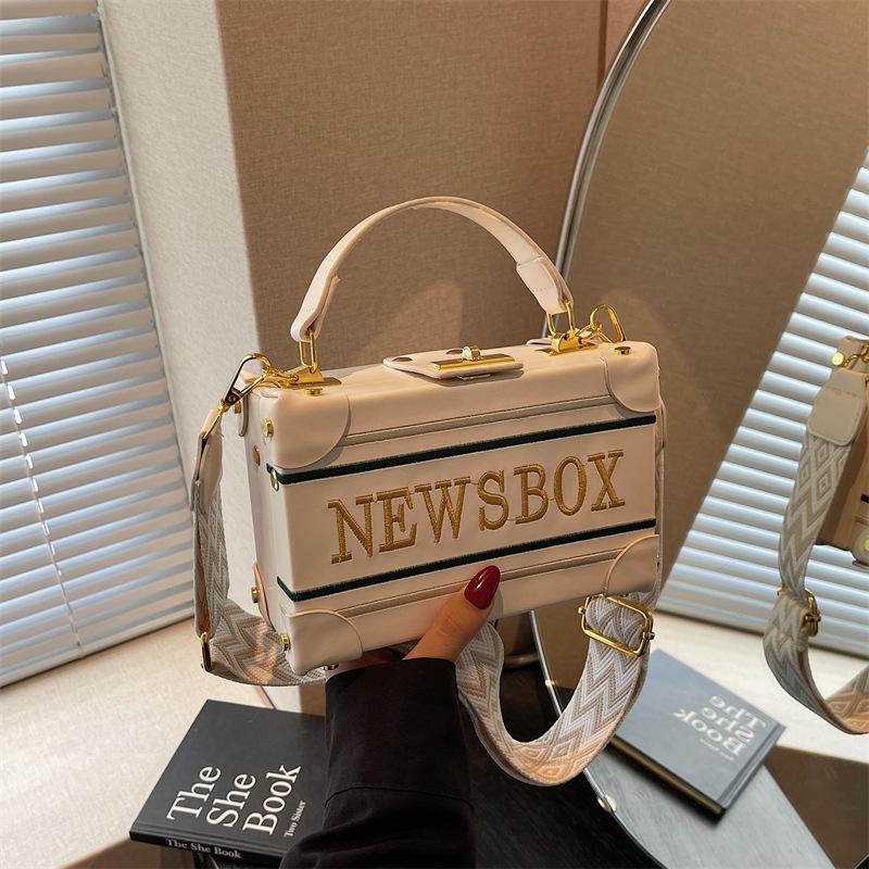 

Bag women s bag 2025 new European and American fashion embroidery thread letter portable box bag wide shoulder strap crossbody box bag tide білий