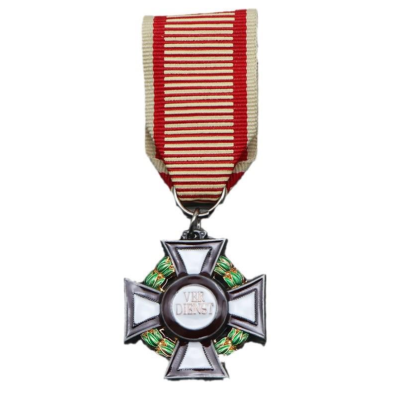 In Stock: Austro-Hungarian Order of Merit Cross & Emperor Franz Joseph Medal – Commemorative Pendant Accessories for Film and TV Props