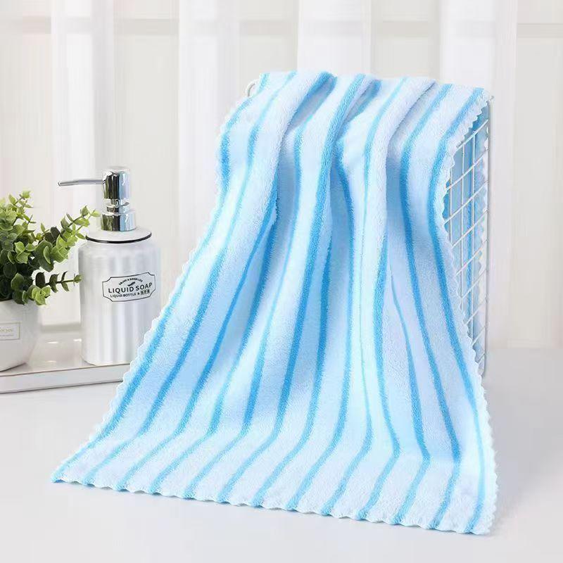 Thickened Coral Fleece Face Towel: Absorbent, Non-Shedding, for Men & Women