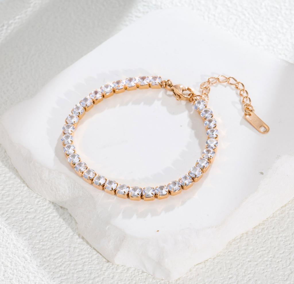 Stylish And Simple Style Stainless Steel Full Diamond Bracelet Niche Design Daily Versatile Titanium Steel Women'S Bracelet