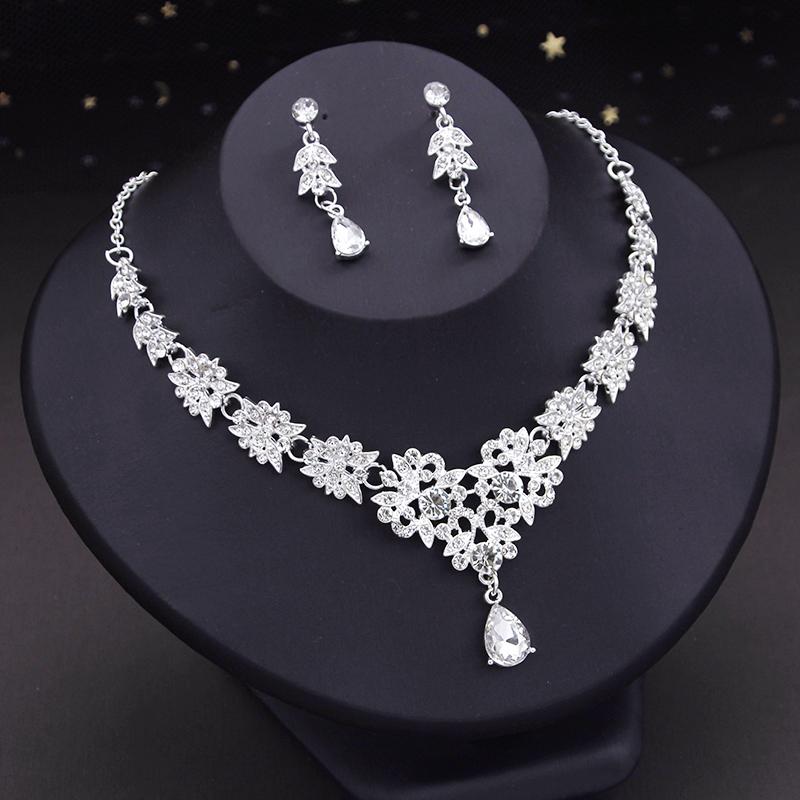 Fashion Pendants Necklace Earrings Sets for Women Rhinestone Dangle Earring and Jewelry Set Gift Accessories