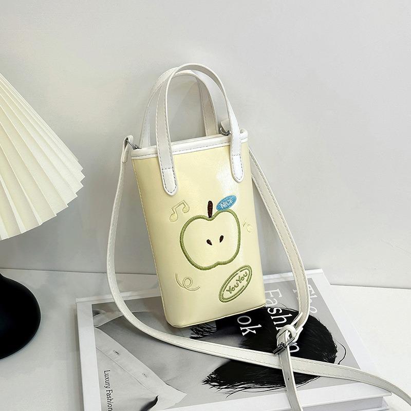 Versatile cartoon fashion shoulder mobile phone bag women's summer new casual messenger bucket bag