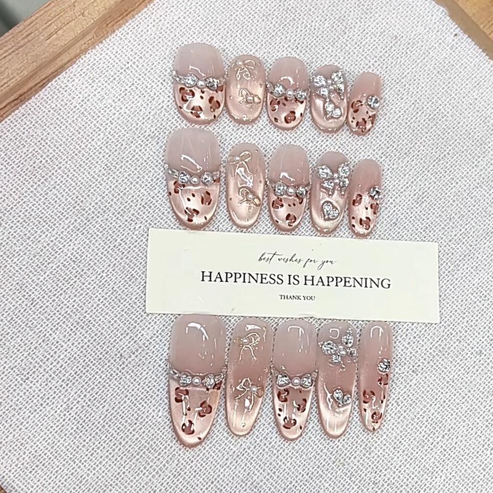 Hand-dressed Argentina Summer New Sweetheart Leopard Sheep Hand-painted Leopard Zircon Cat Eye Nail Art Patch
